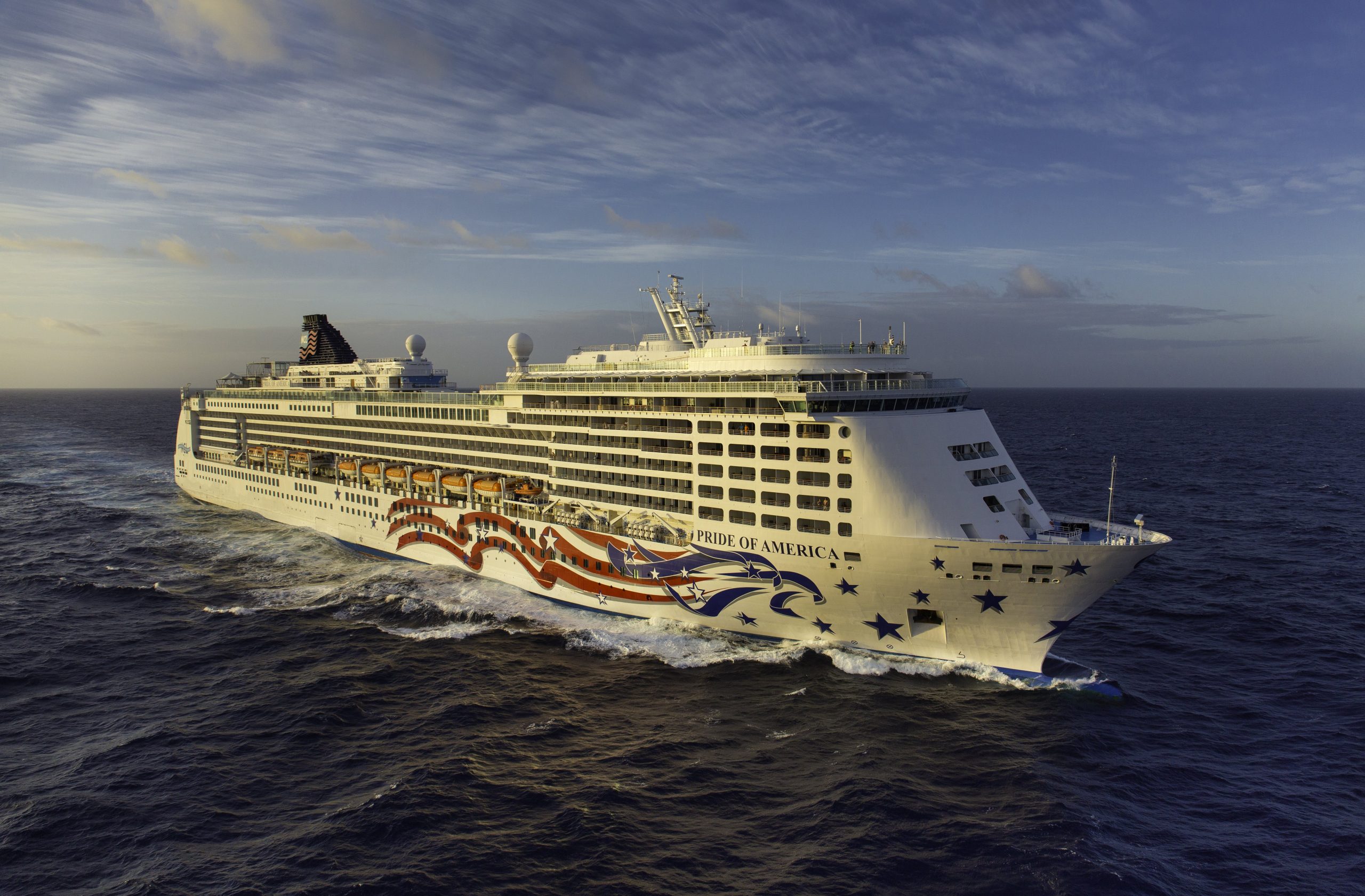 NCL'S Pride of America in the ocean